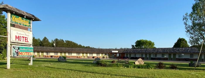 Knollwood Inn - Web Listing (newer photo)